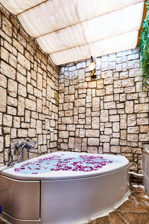 Petit Bali Ikebukuro (Adults Only) Hotel Tokyo Luaran gambar